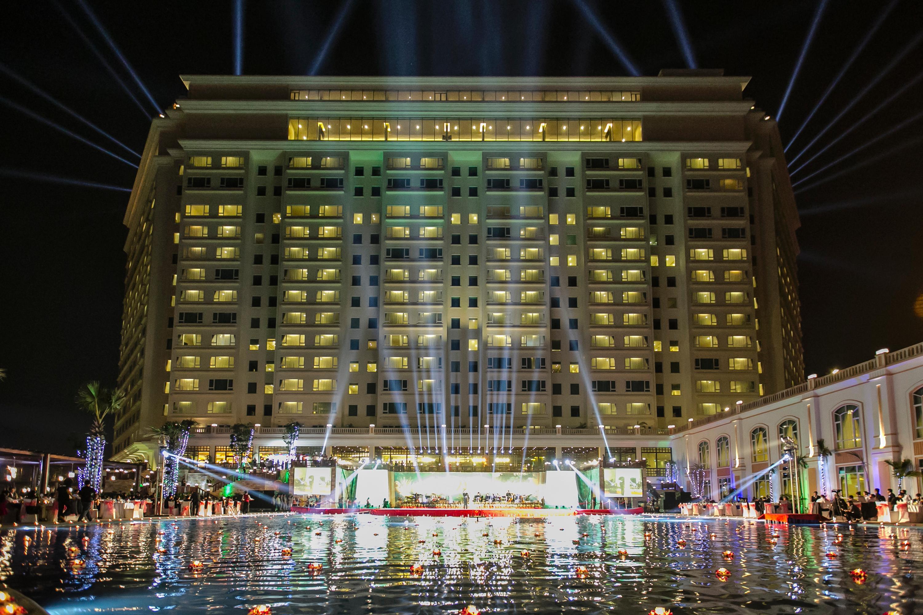 Sokha Phnom Penh Hotel Exterior photo
